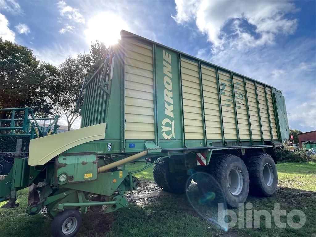 まき Häckselwagen - 2006 KRONE ZX45 - GD | Blinto