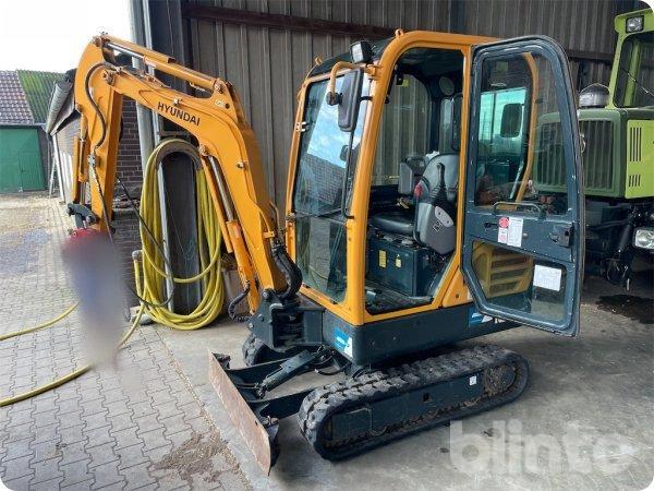 Mini-Bagger 2017 Hyundai Excavator / Robex 16-9