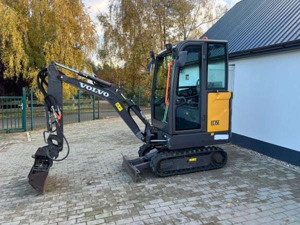 Mini-Bagger 2019 Volvo EC 15 E