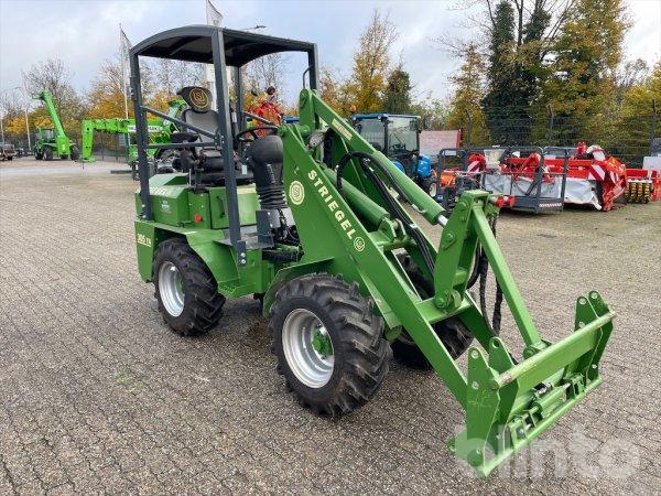 Hoflader 2023 STRIEGEL LADER 305 YA