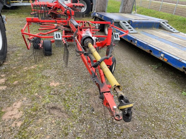 Schwader 2009 Kuhn GA 7922