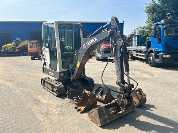 Mini-Bagger Terex TC20 (2015)