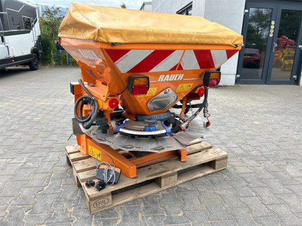 Winterdienststreuer Rauch Axeo 2.1