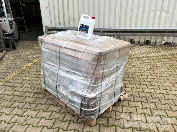 Palette AdBlue® DEZIRA Premium – 120 x 5 L Kanister (600 Liter insgesamt)