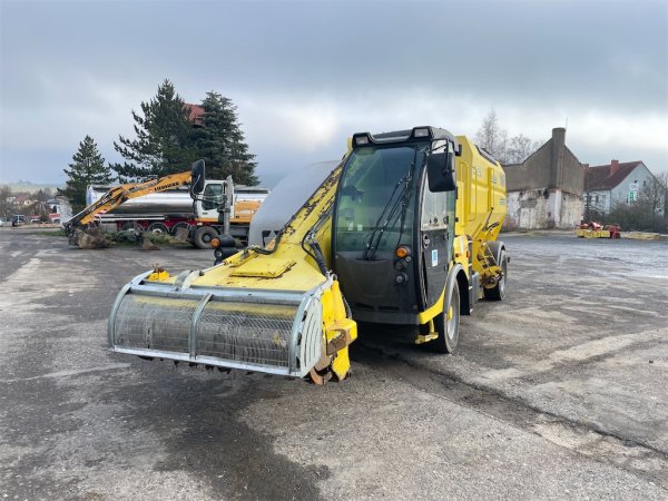 Futtermischwagen Sgariboldi Farm MAV 5214