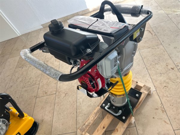 Vibrationsstampfer Batmatic CV 70H (Neumaschine, Bj. 2025)