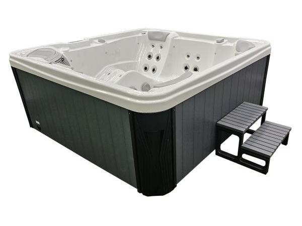 Whirlpool für 7 Personen (neu, 220 x 220 cm, Outdoor-/Indoor-Pool-Set)